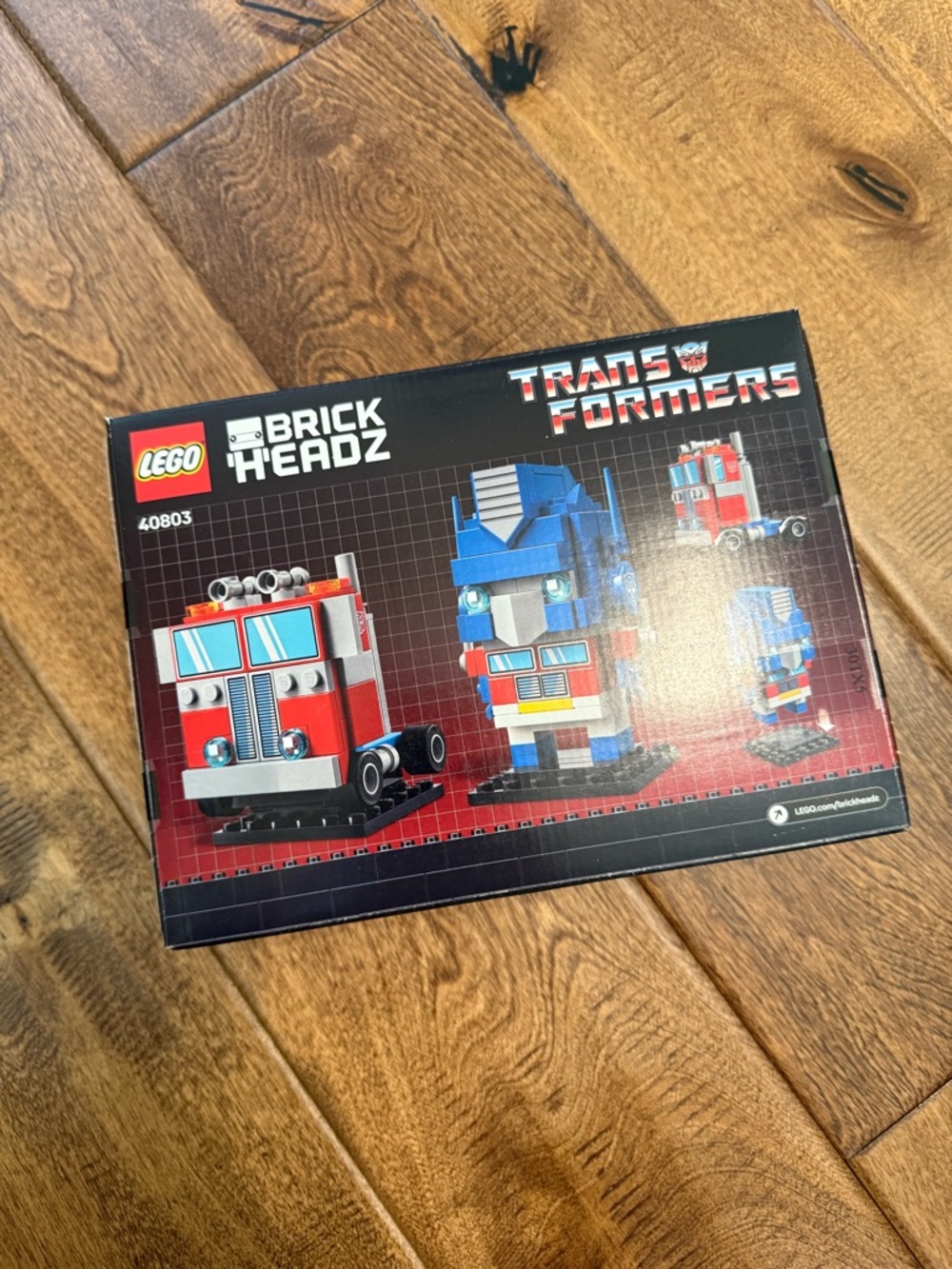 Lego BrickHeadz Optimus Prime Brick Figure (Red/Blue/White) - Picture 3 of 3